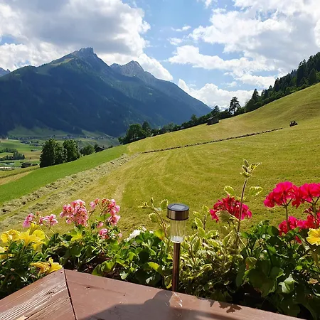 Omesbergerhof Séjour à la ferme Neustift im Stubaital