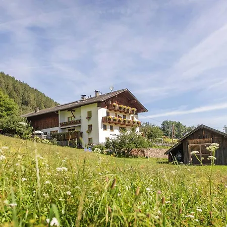 Alojamento de Turismo Rural Omesbergerhof Neustift im Stubaital