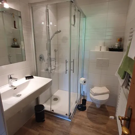 Omesbergerhof Нойштифт-им-Штубайталь